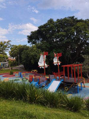Praça infantil Pirata Zulmiro